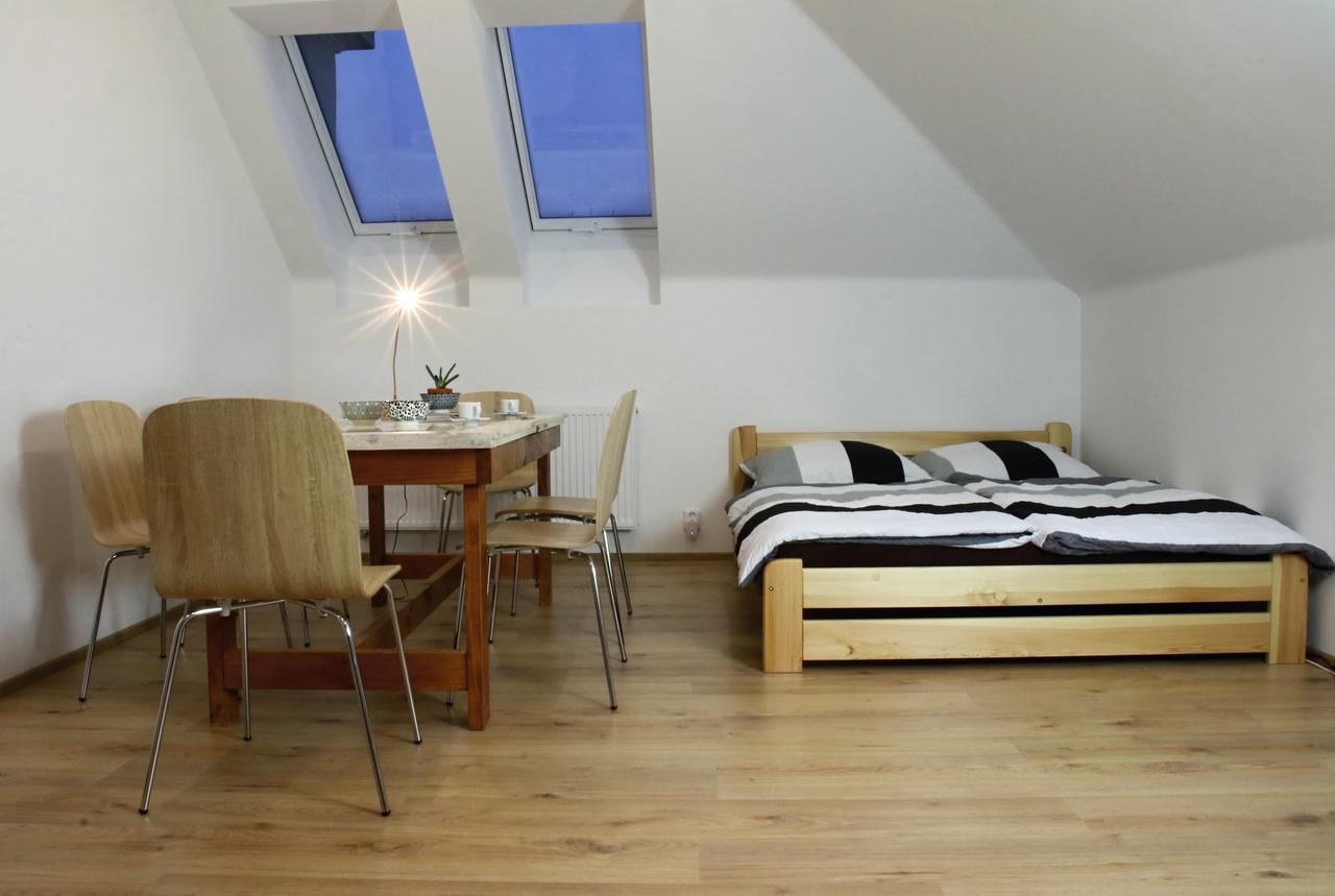 Apartmany Za Sakurou Hodonín Eksteriør billede